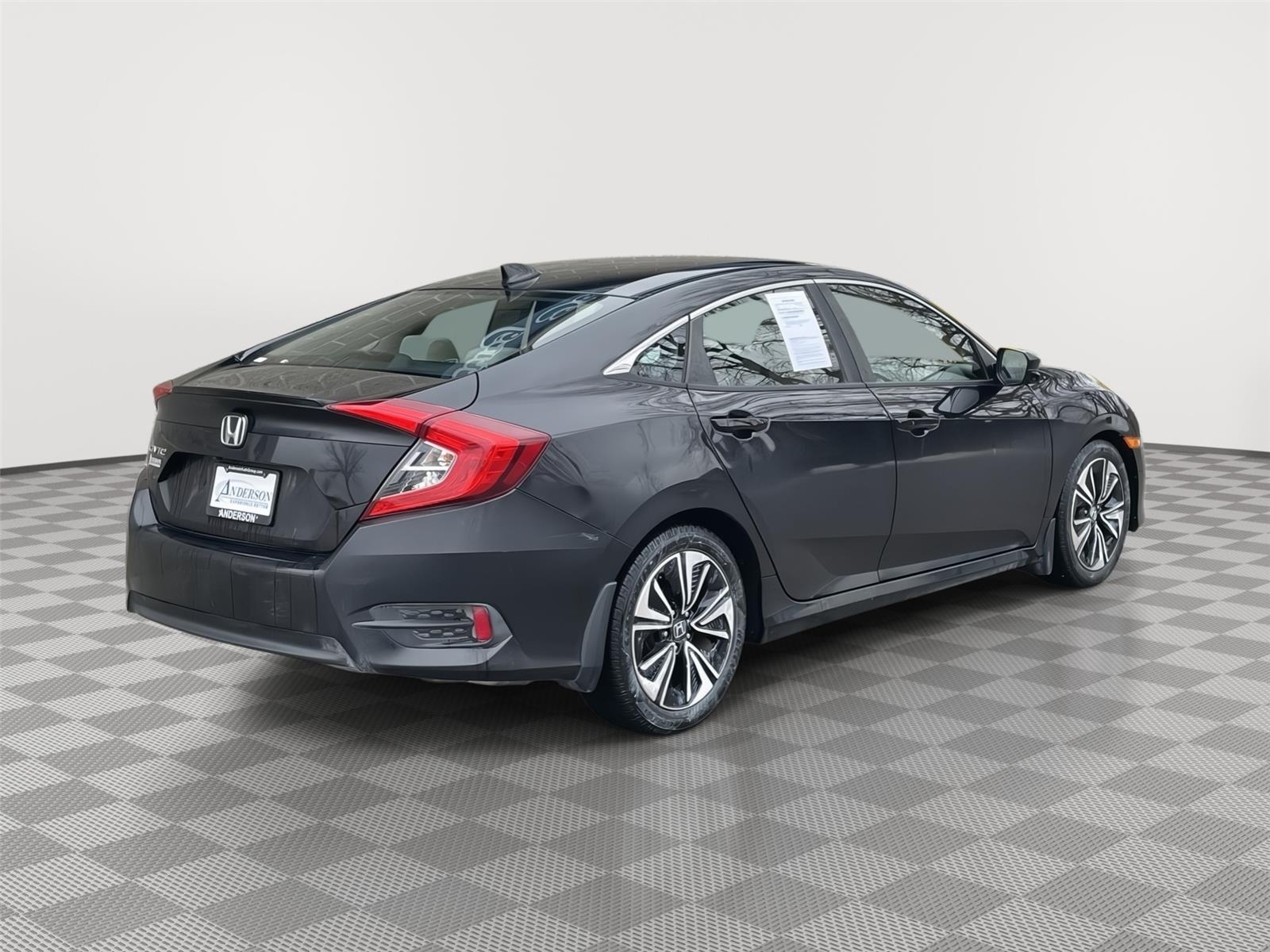 Used 2018 Honda Civic for sale in Lincoln NE