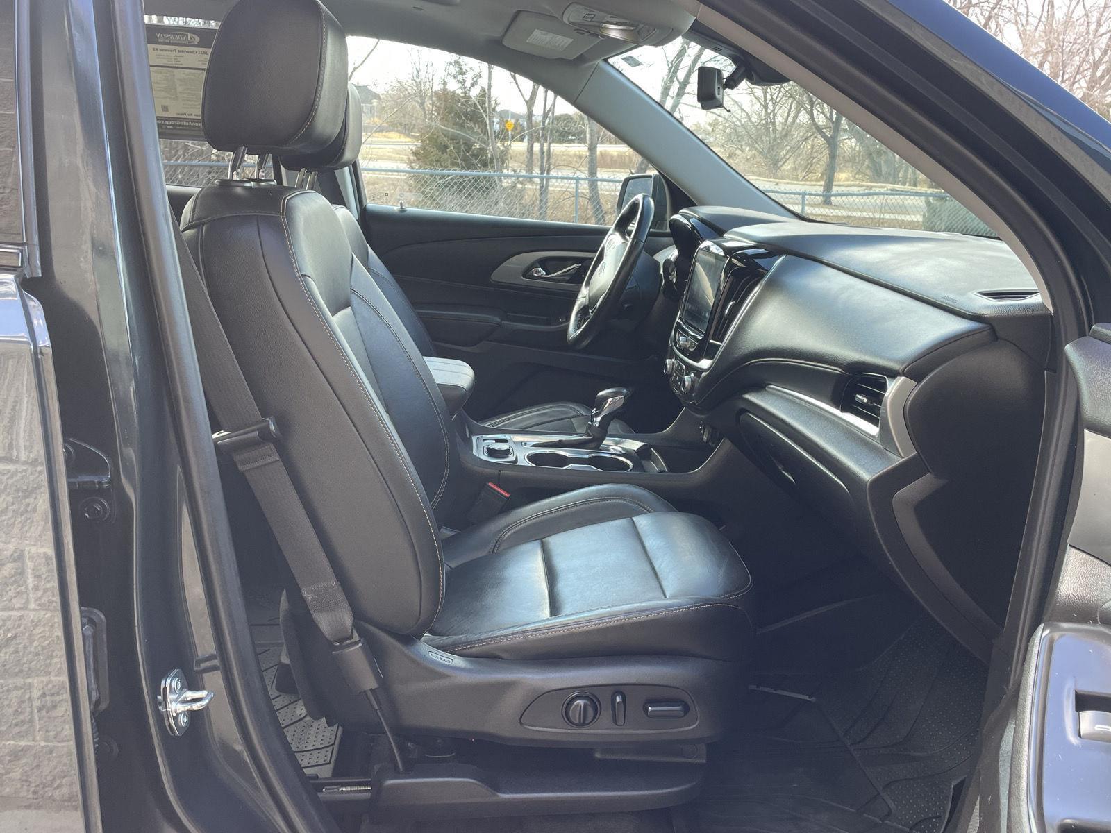 Pre-Owned 2021 Chevrolet Traverse for sale in Lincoln NE