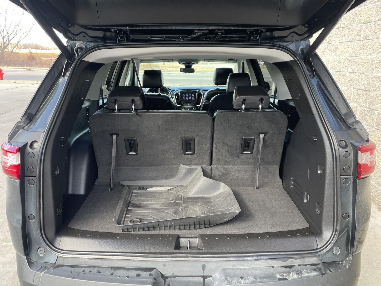 Pre-Owned 2021 Chevrolet Traverse for sale in Lincoln NE