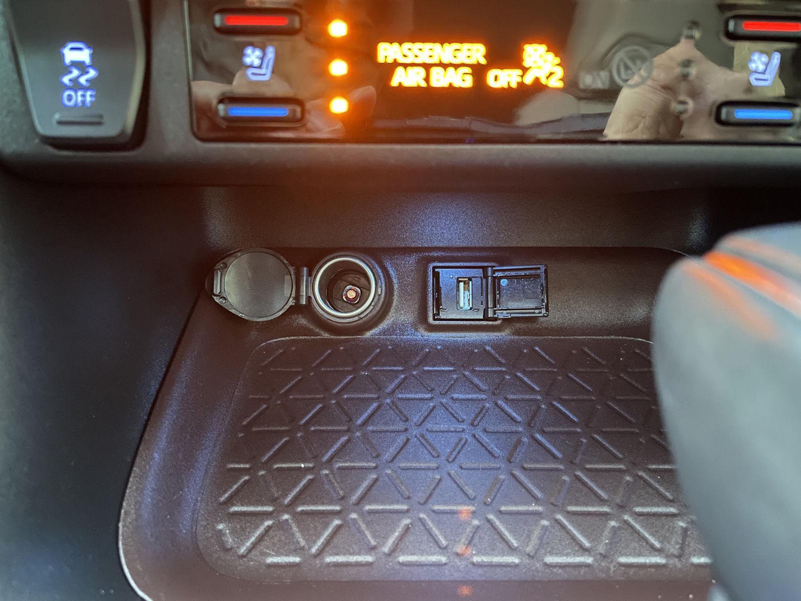 Pre-Owned 2022 Toyota RAV4 Hybrid for sale in Lincoln NE