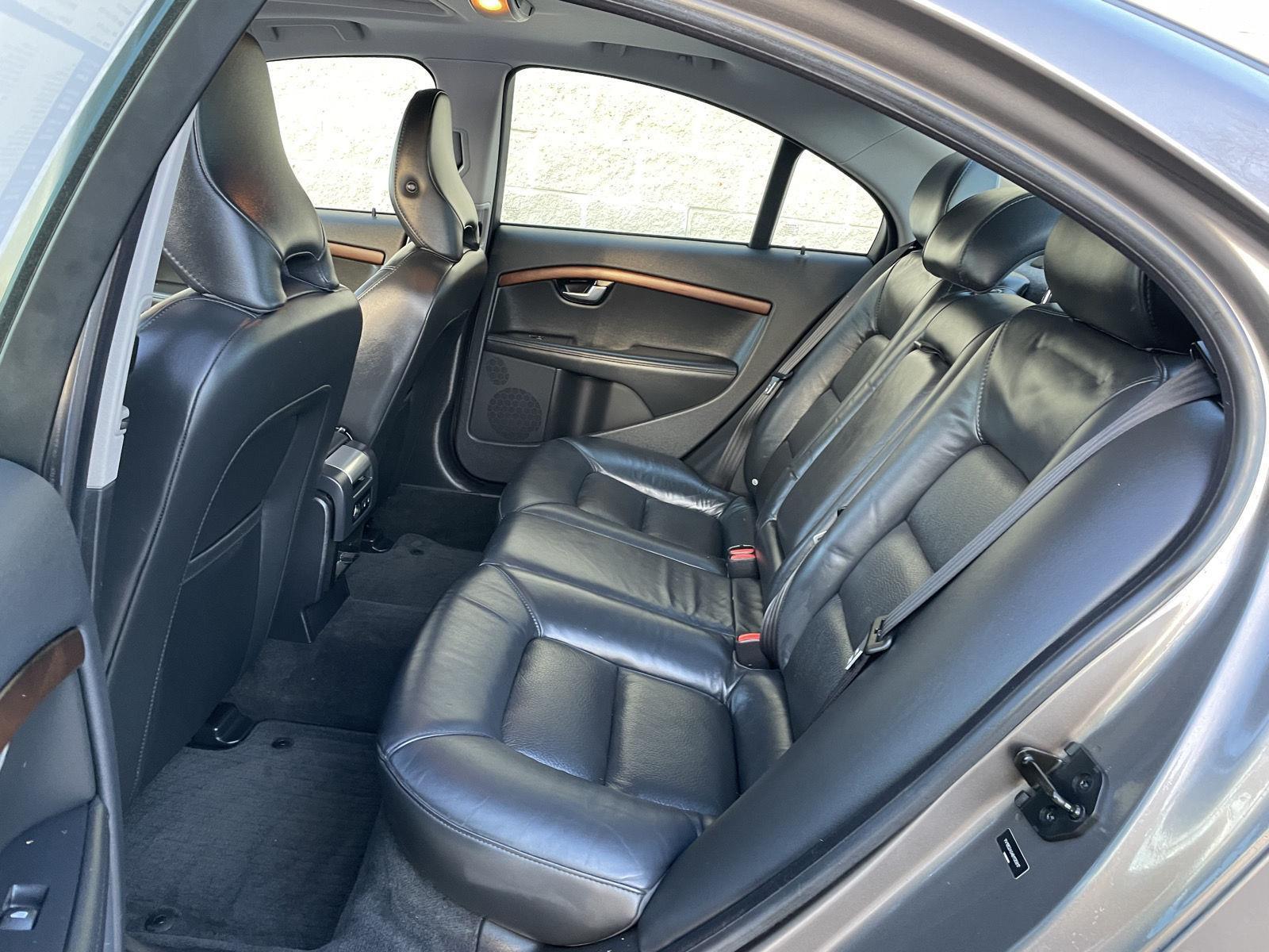 Used 2011 Volvo S80 for sale in Lincoln NE