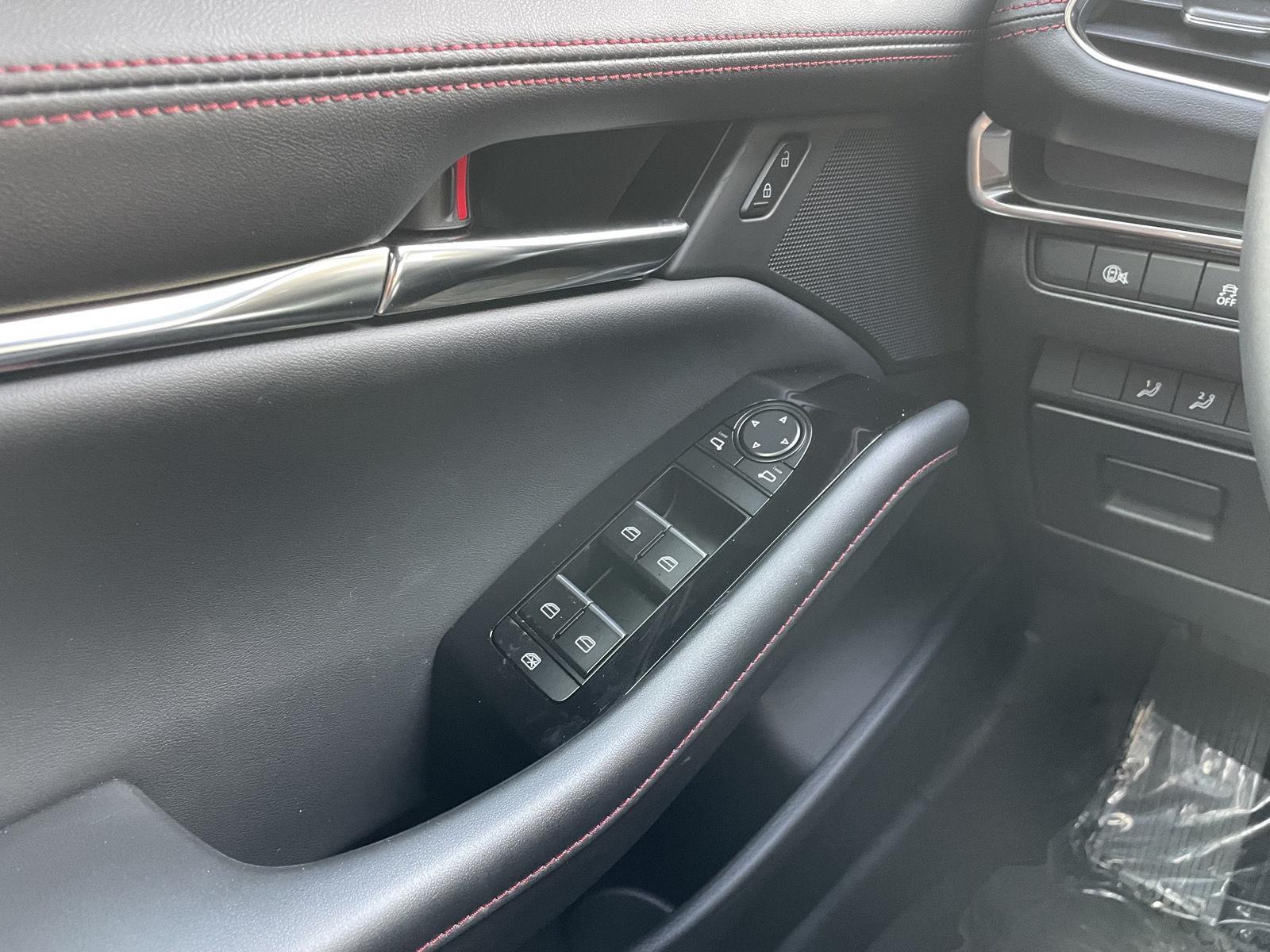 New 2026 Mazda Mazda3 Hatchback for sale in Lincoln NE