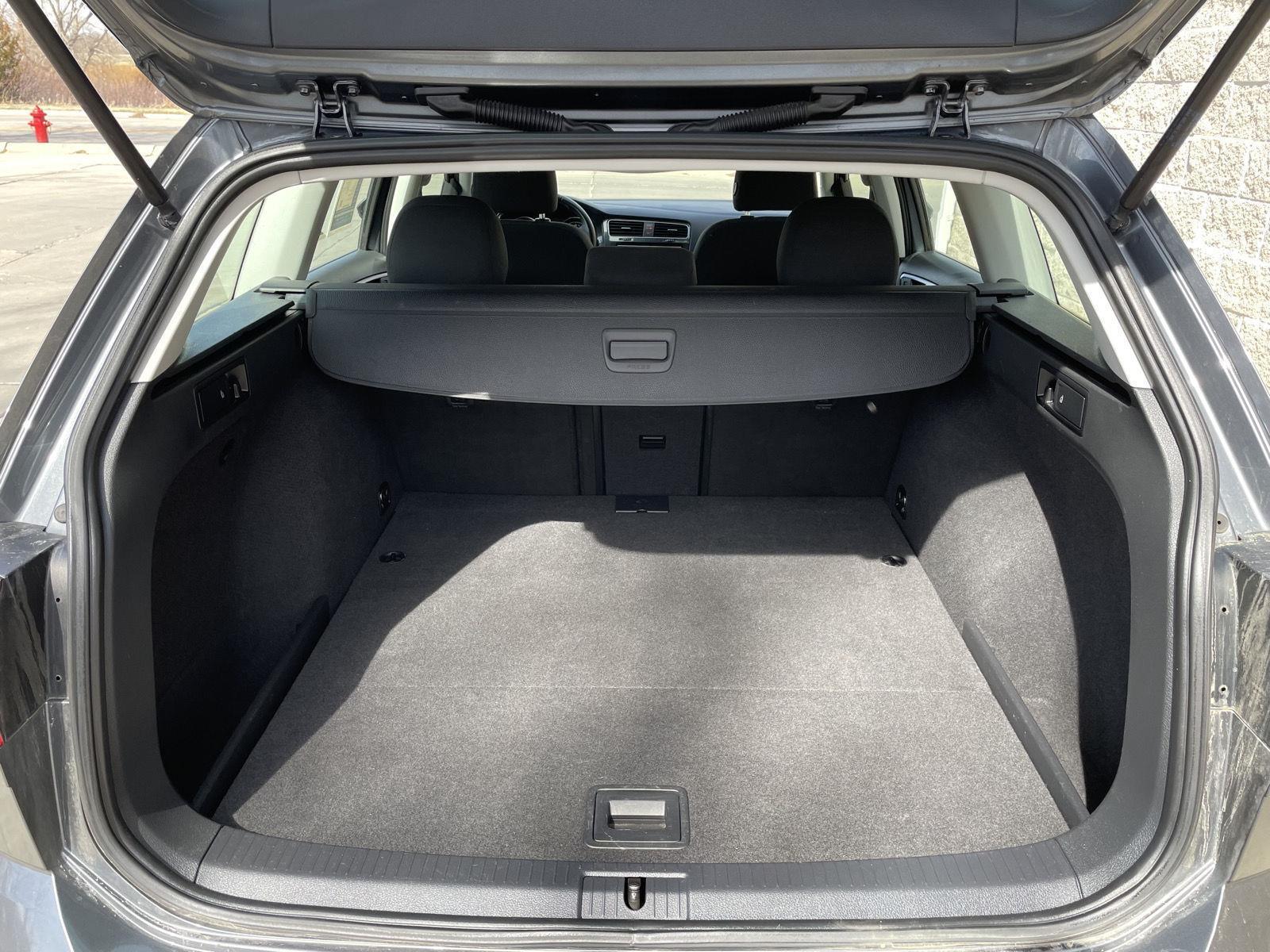 Used 2019 Volkswagen Golf SportWagen for sale in Lincoln NE