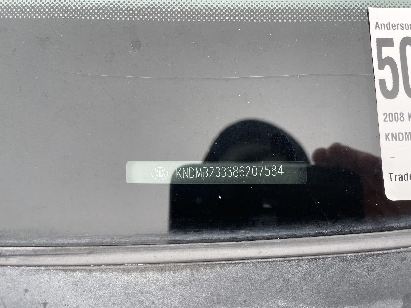 Pre-Owned 2008 Kia Sedona for sale in Lincoln NE