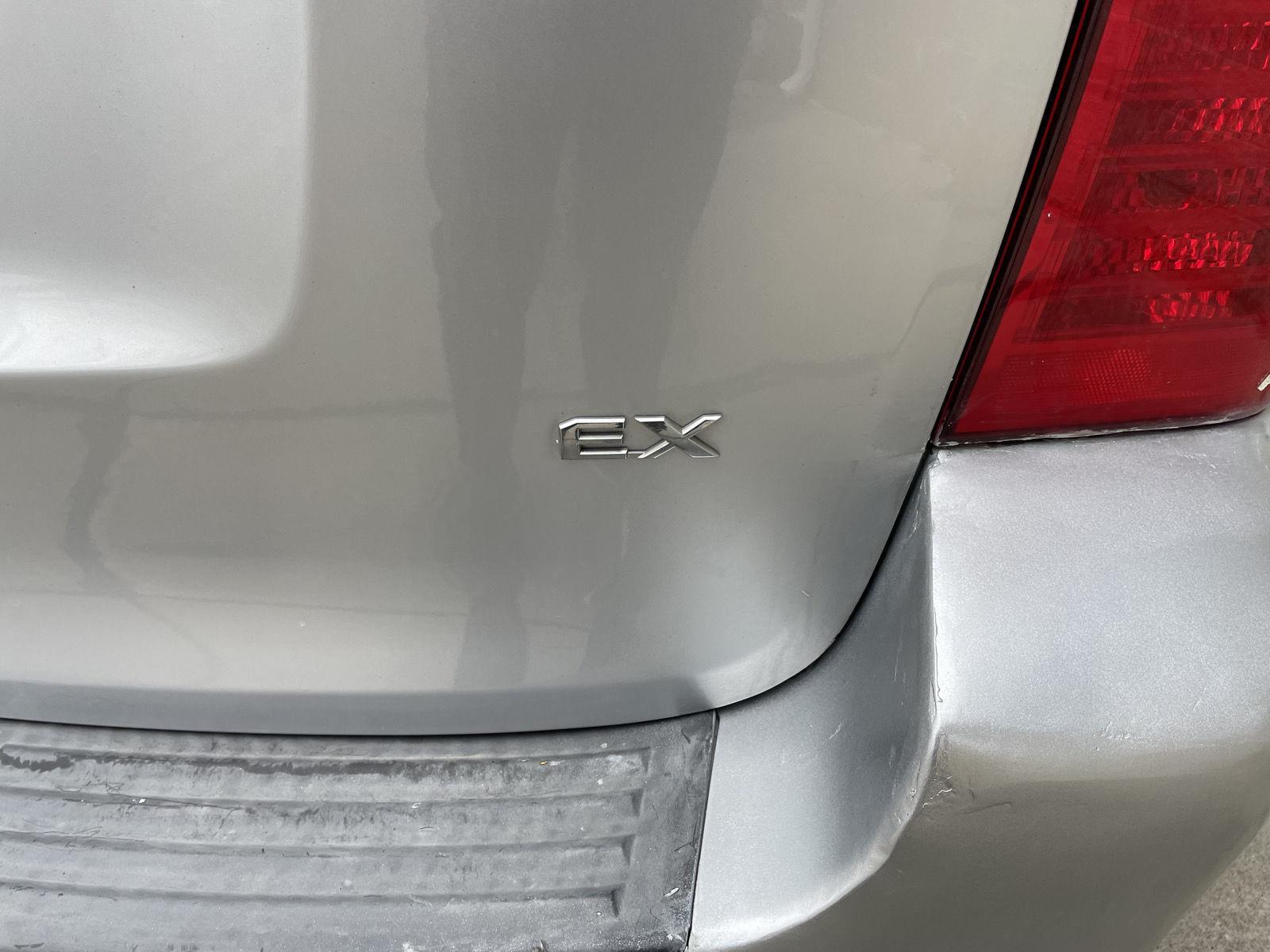 Pre-Owned 2008 Kia Sedona for sale in Lincoln NE