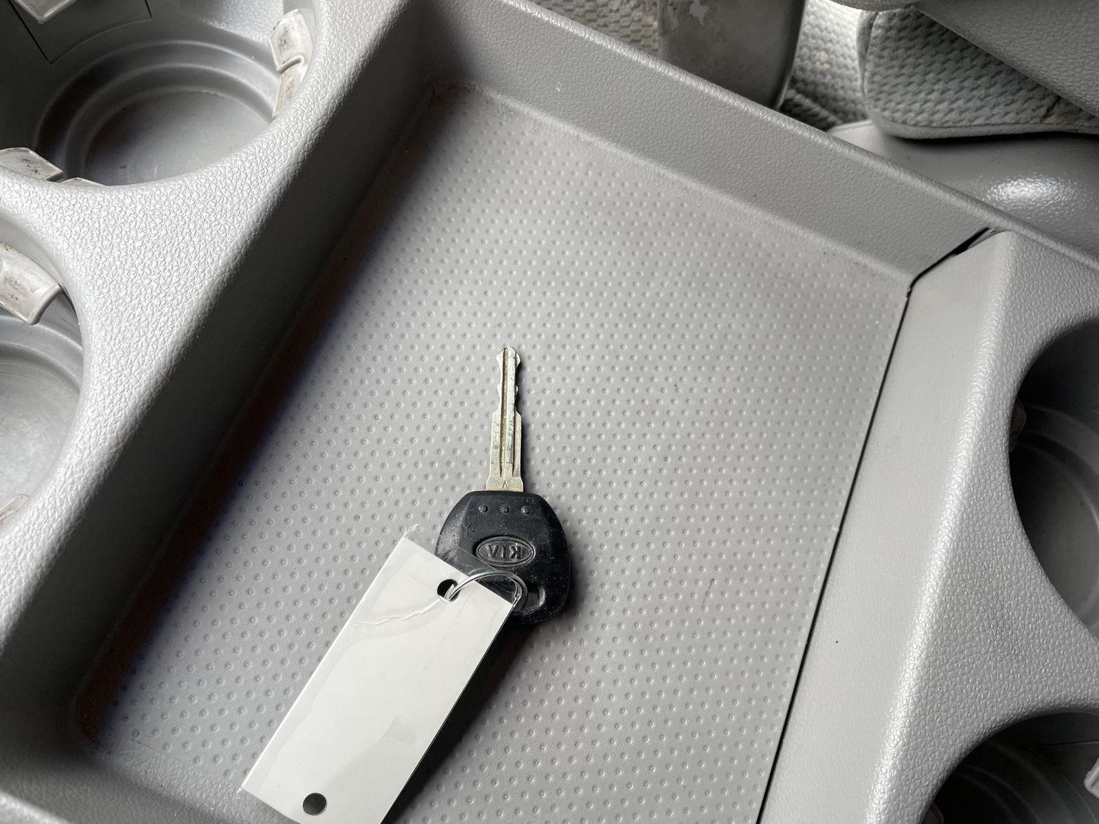 Pre-Owned 2008 Kia Sedona for sale in Lincoln NE