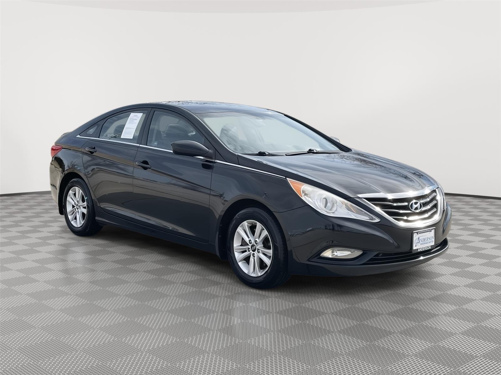 Used 2013 Hyundai Sonata for sale in Lincoln NE
