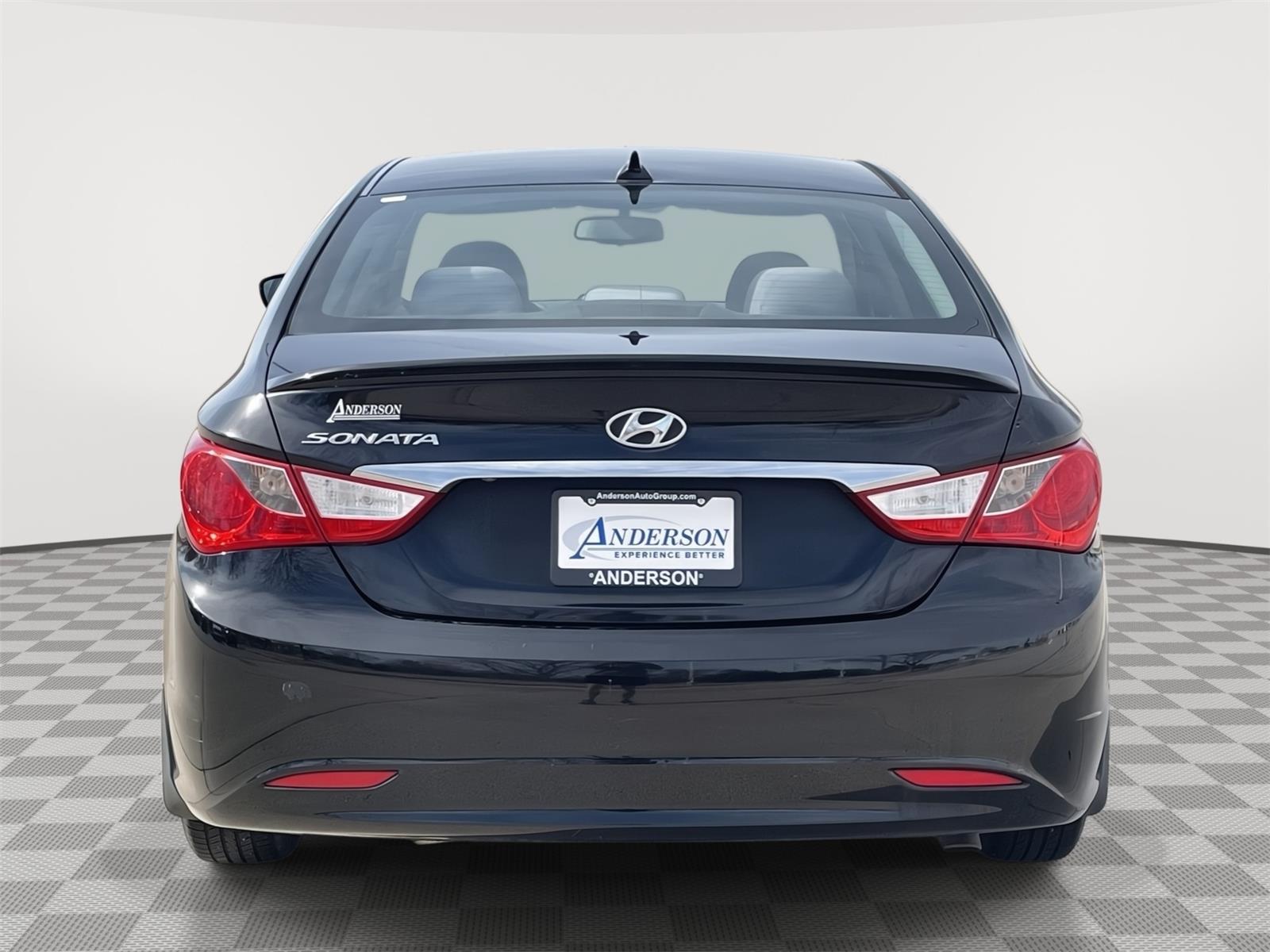 Used 2013 Hyundai Sonata for sale in Lincoln NE