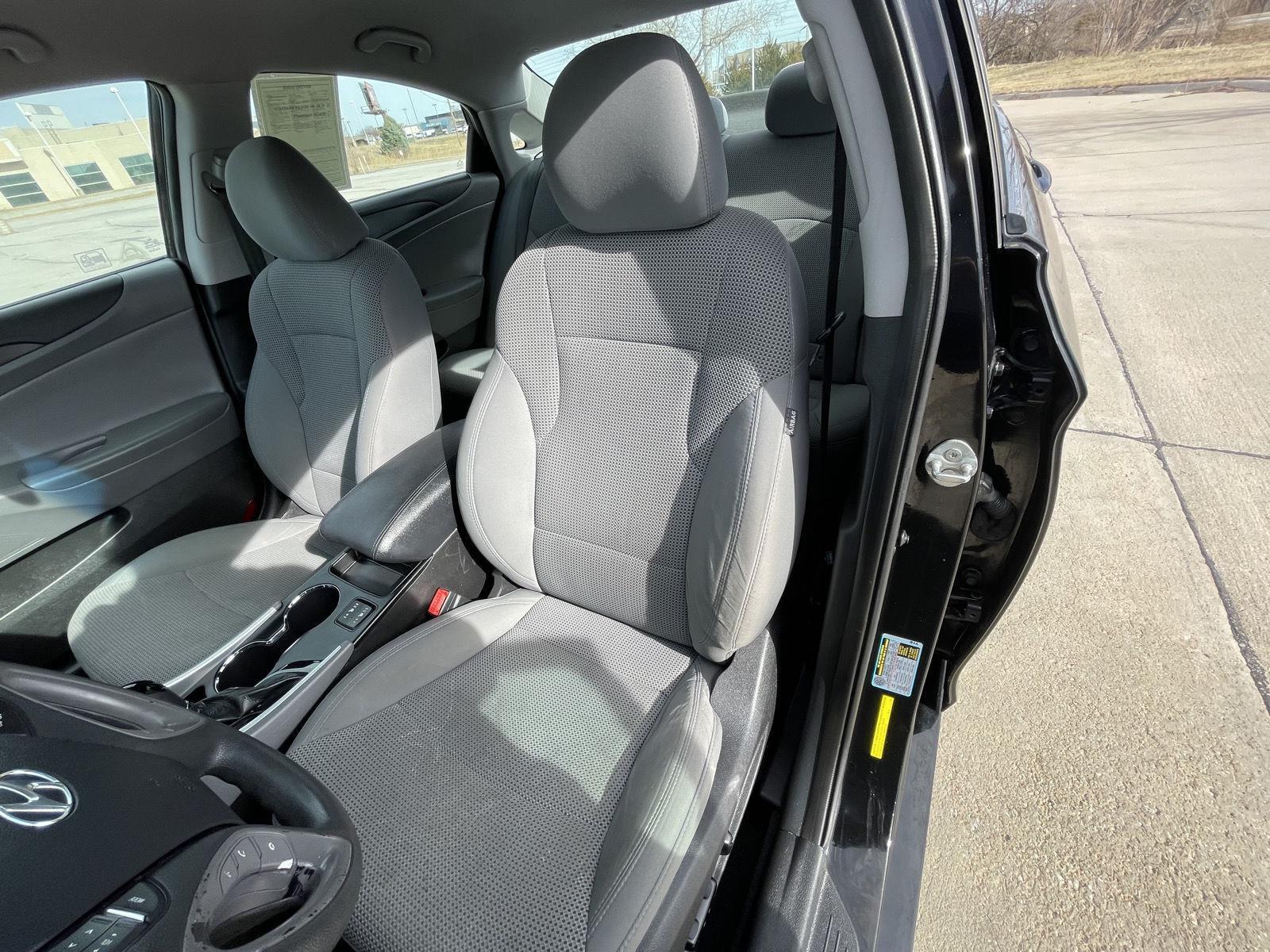 Used 2013 Hyundai Sonata for sale in Lincoln NE