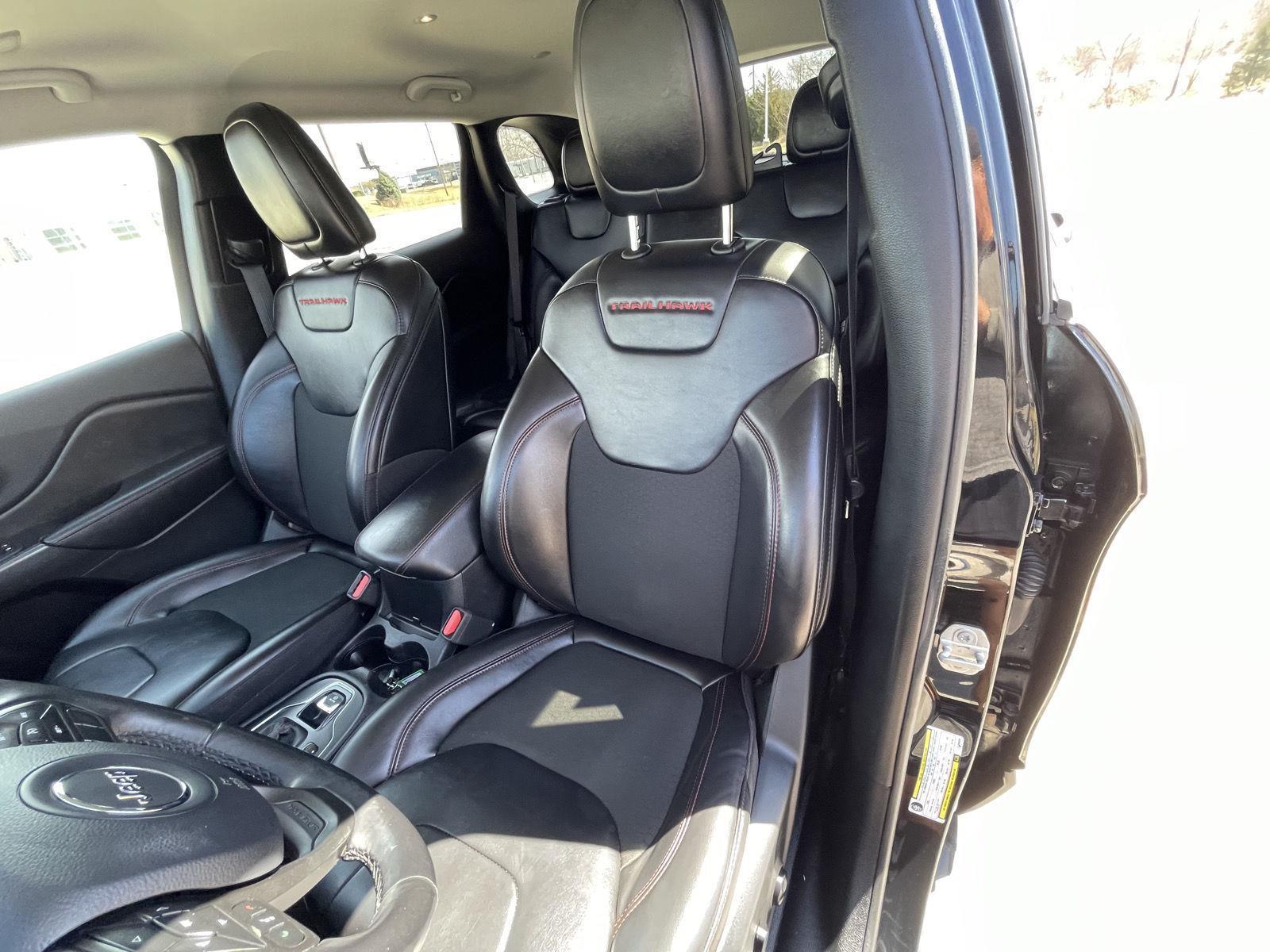 Used 2020 Jeep Cherokee for sale in Lincoln NE