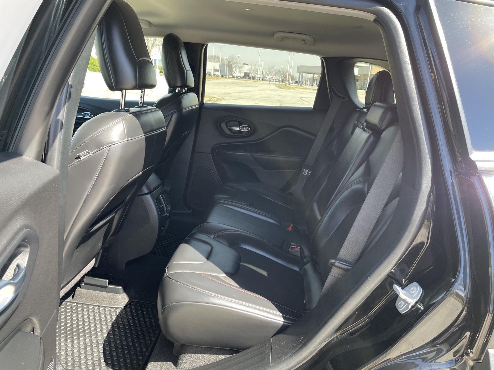 Used 2020 Jeep Cherokee for sale in Lincoln NE