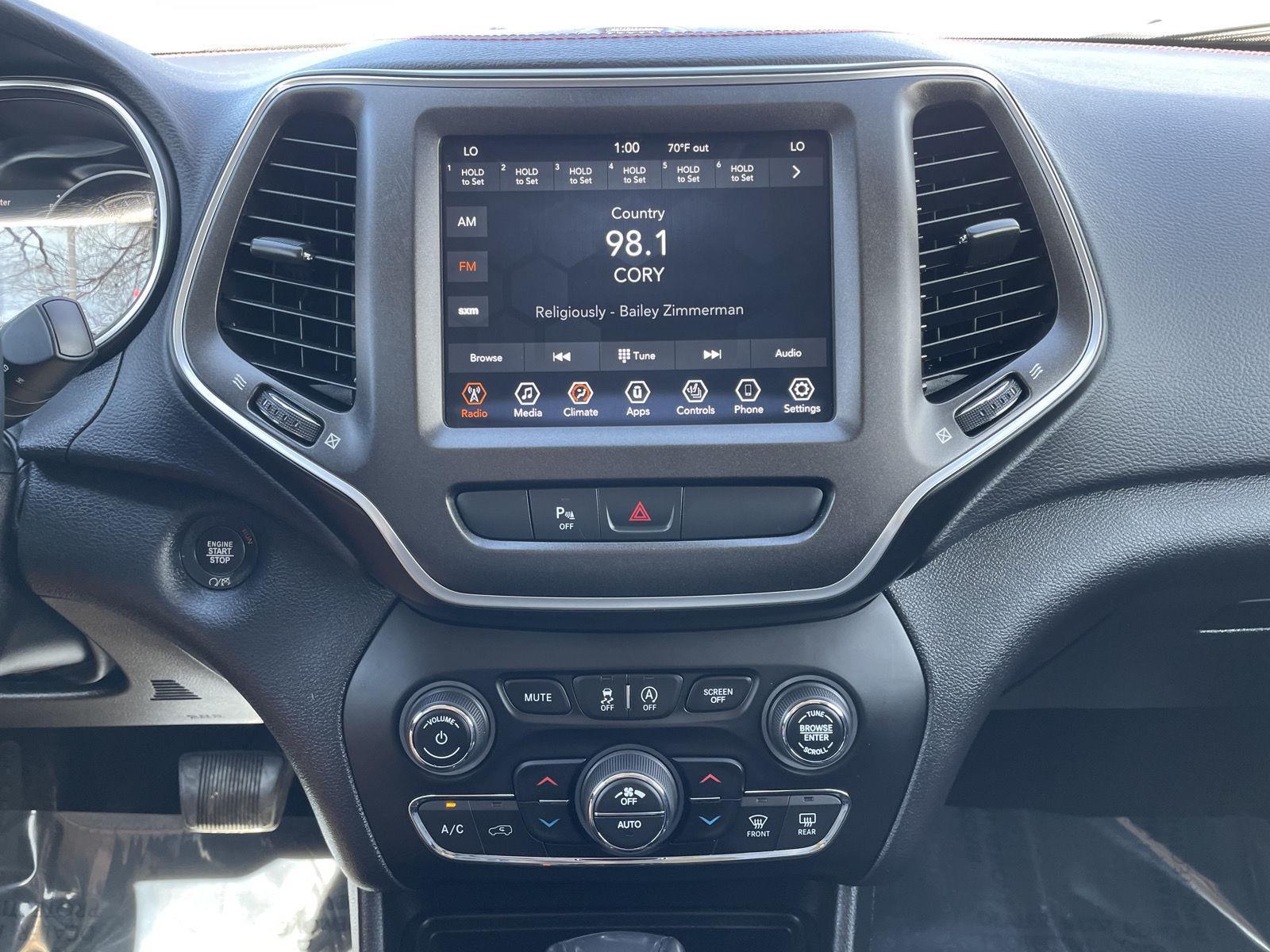 Used 2020 Jeep Cherokee for sale in Lincoln NE