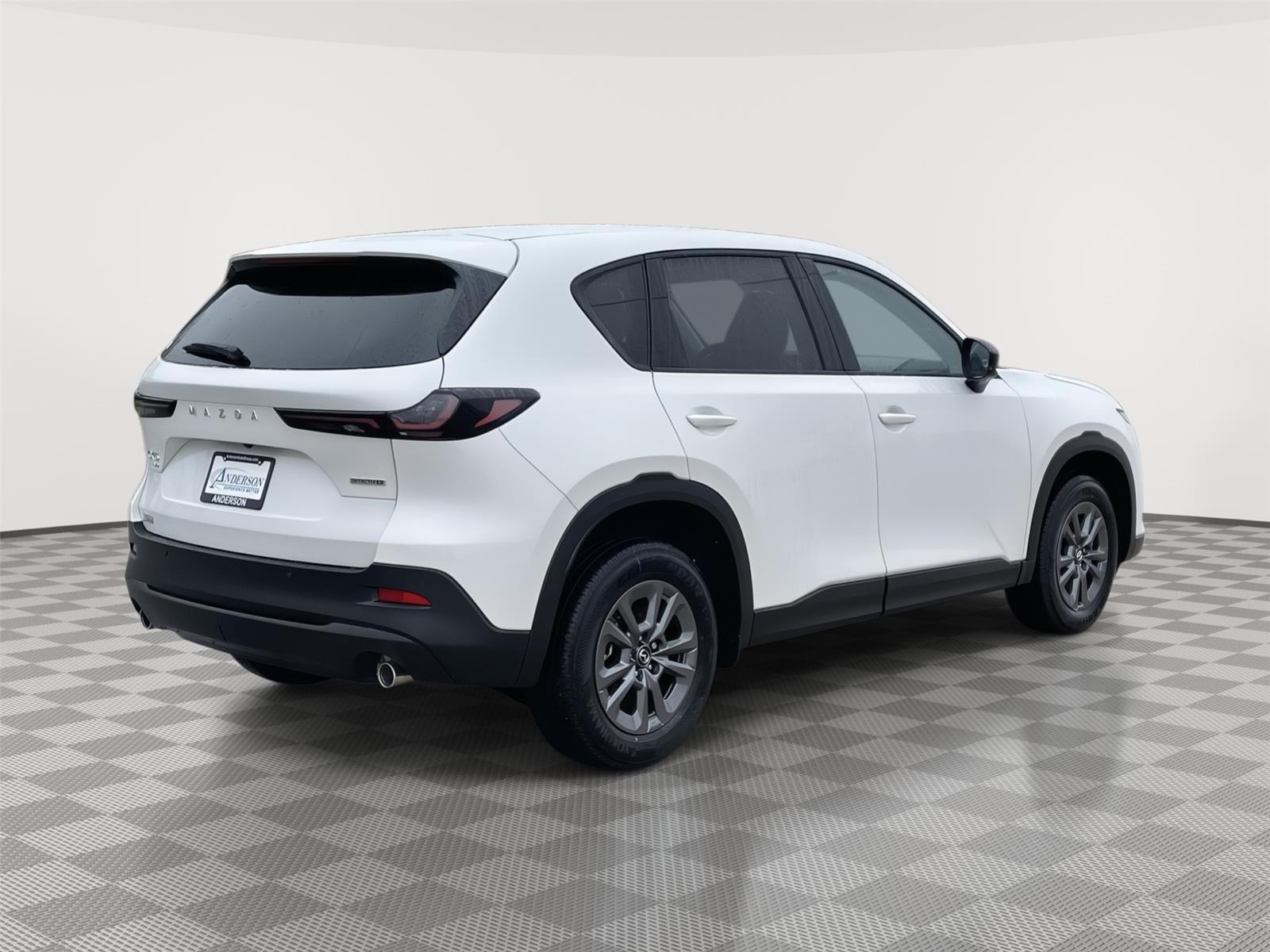 View vehicle photo 7