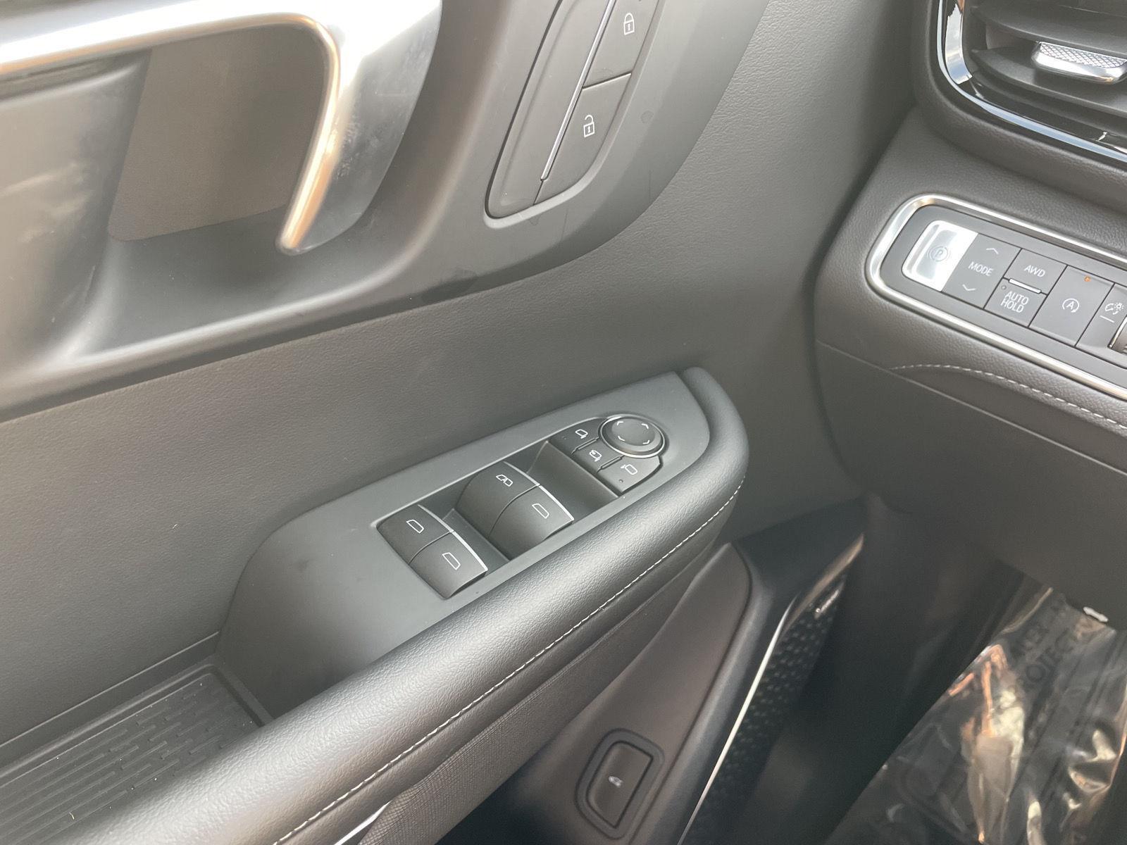 Used 2025 Buick Enclave for sale in Lincoln NE