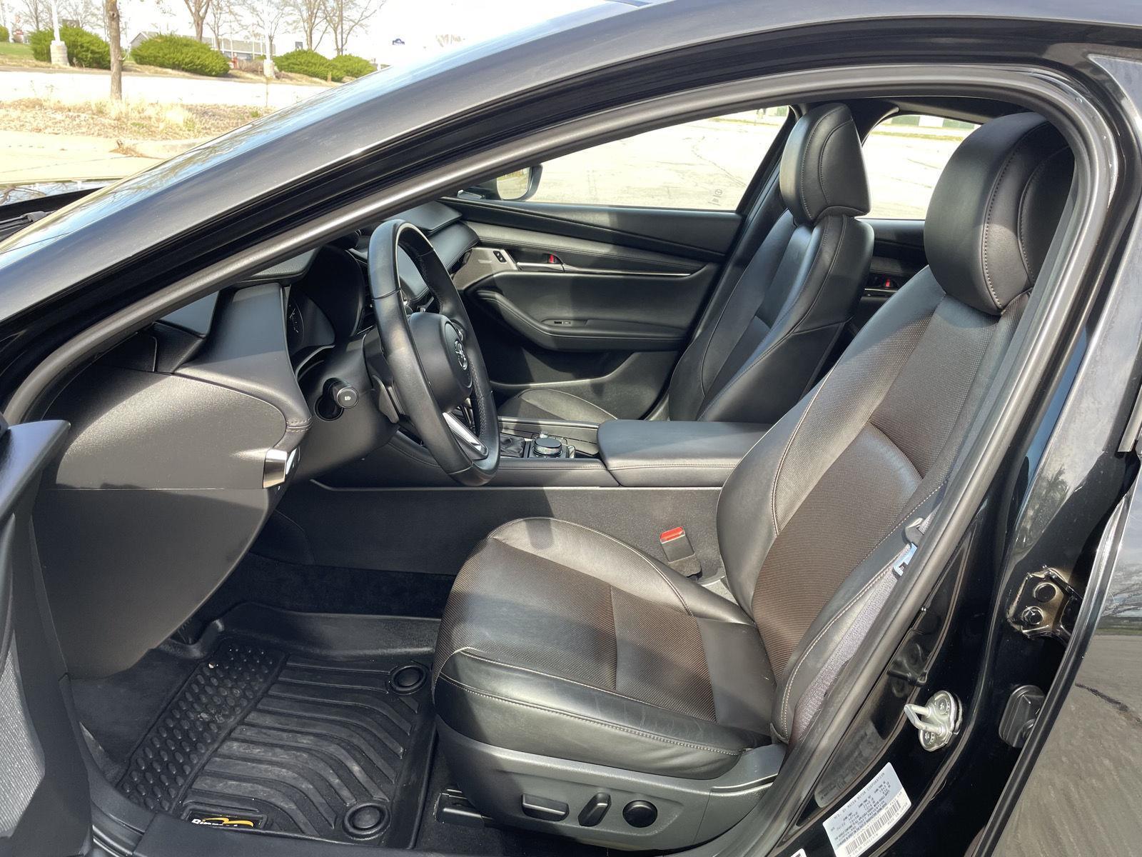 Used 2022 Mazda Mazda3 Hatchback for sale in Lincoln NE