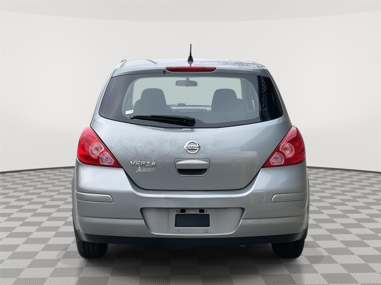 Used 2008 Nissan Versa for sale in Lincoln NE