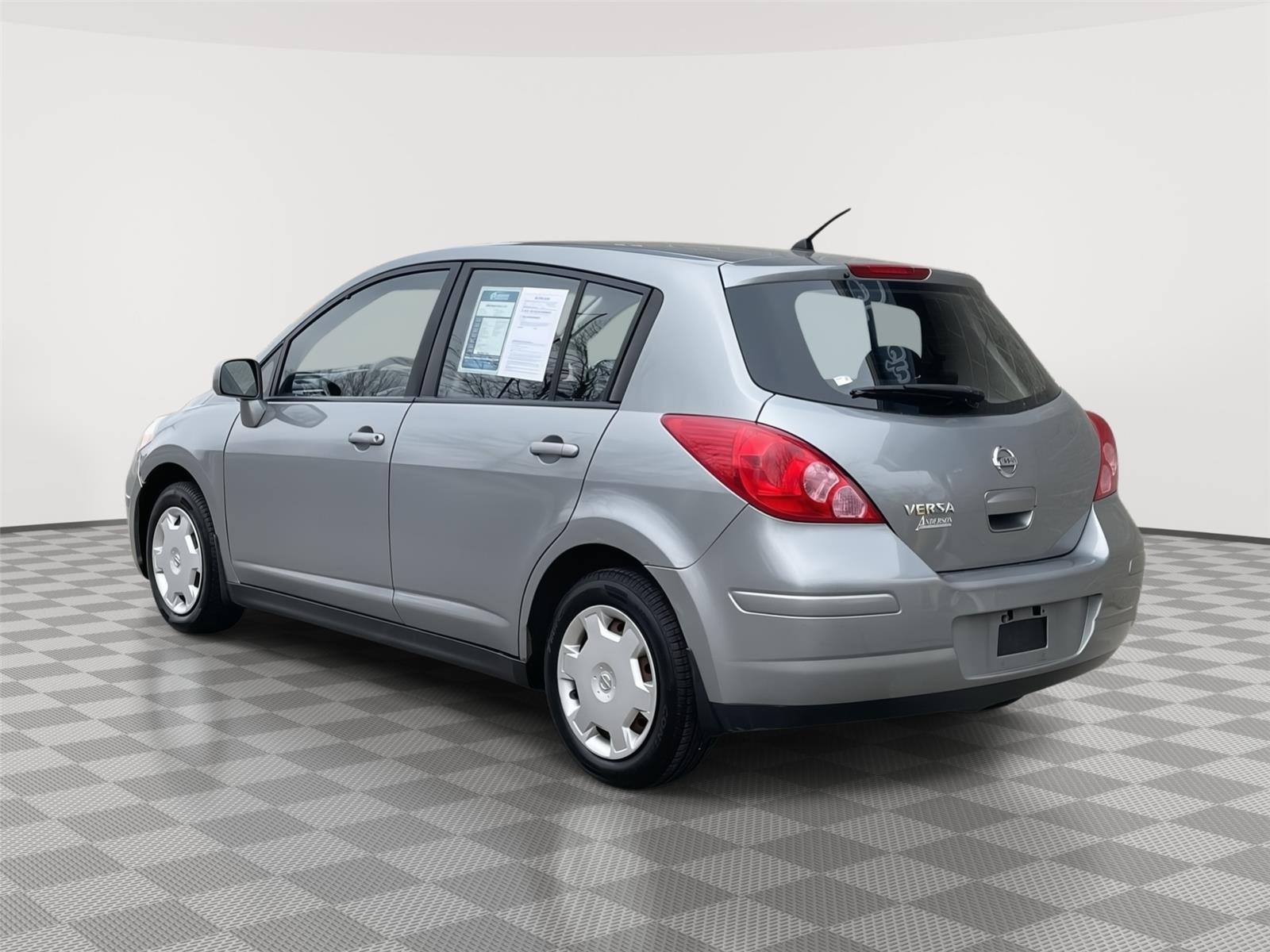 Used 2008 Nissan Versa for sale in Lincoln NE