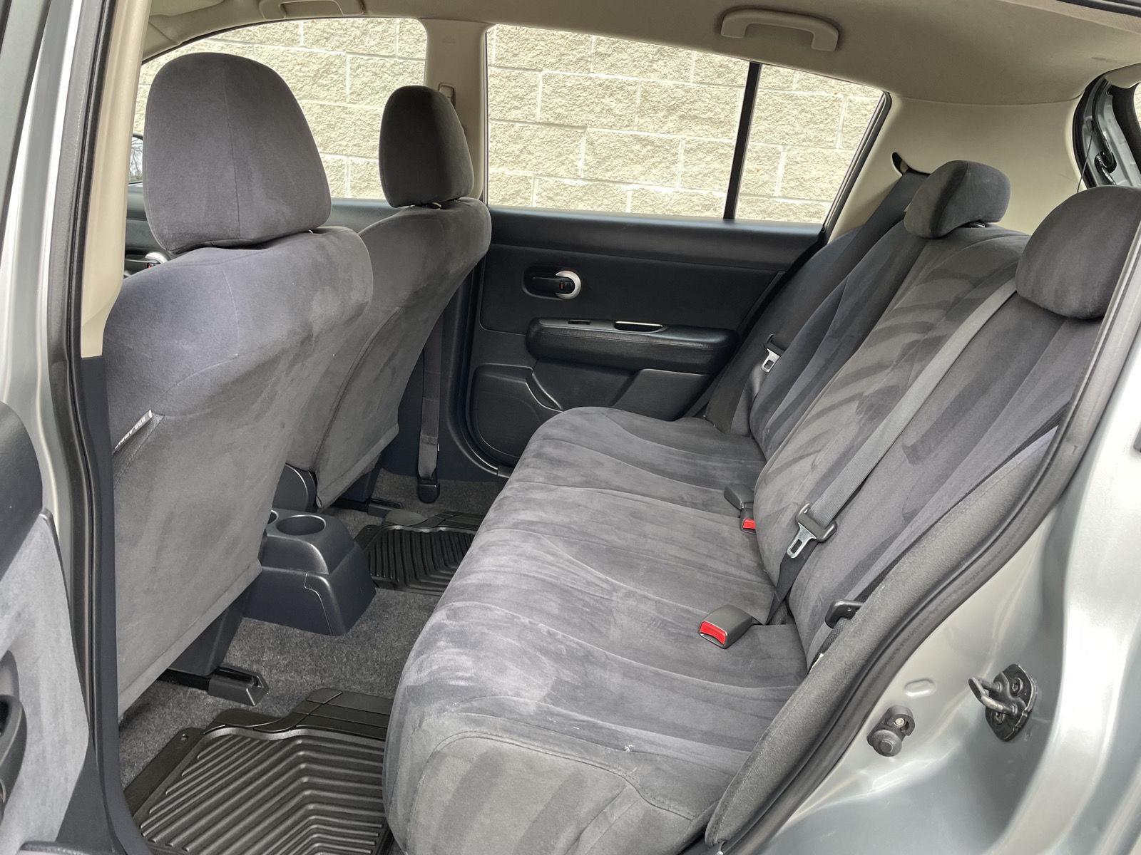 Used 2008 Nissan Versa for sale in Lincoln NE