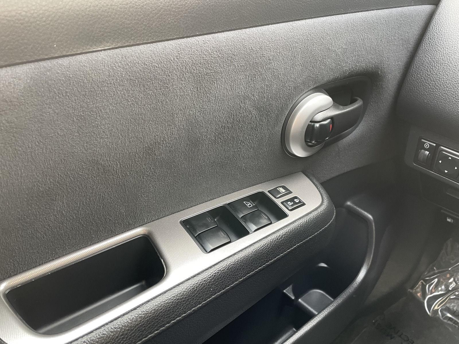 Used 2008 Nissan Versa for sale in Lincoln NE