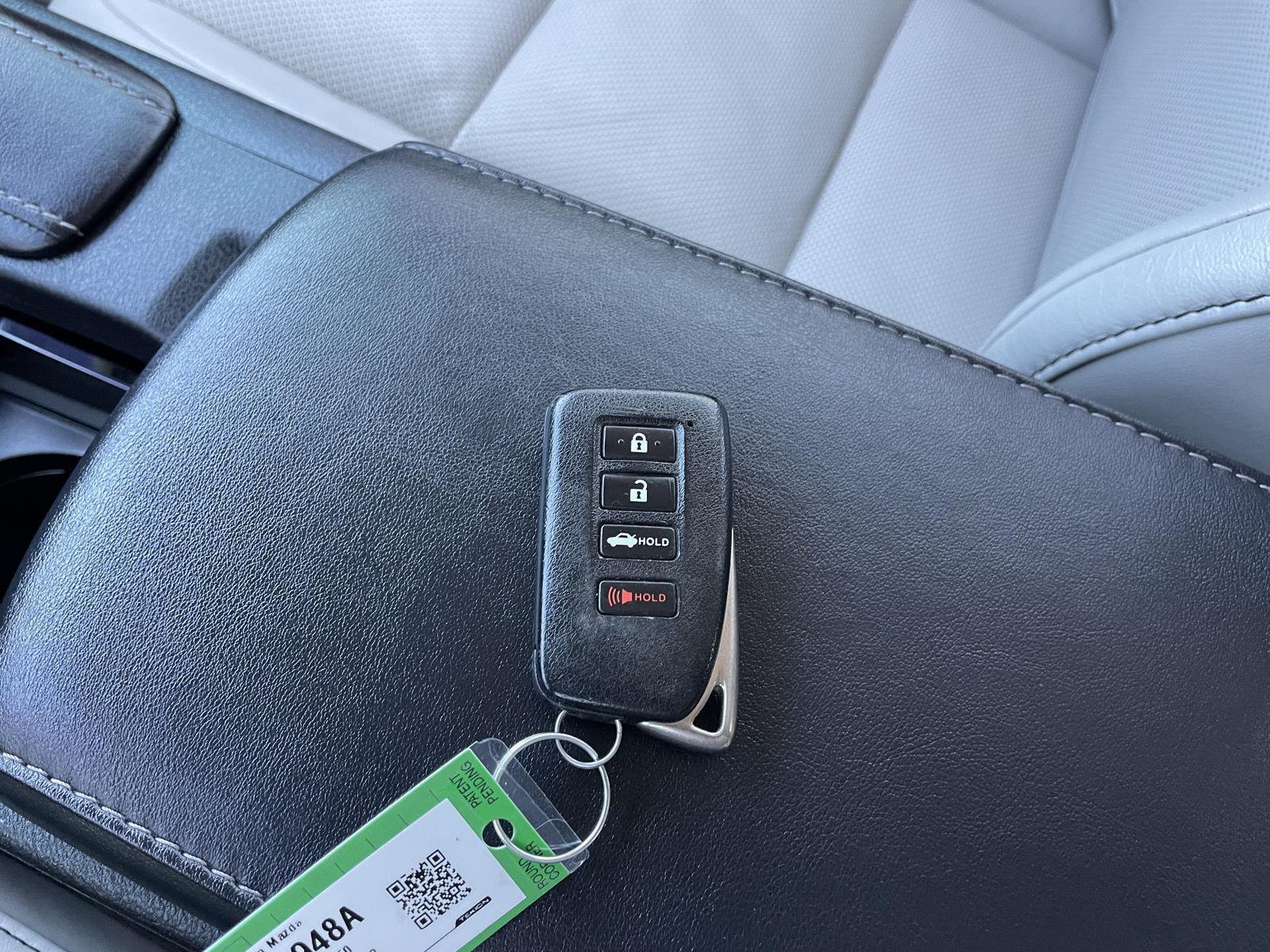 Used 2013 Lexus ES 350 for sale in Lincoln NE