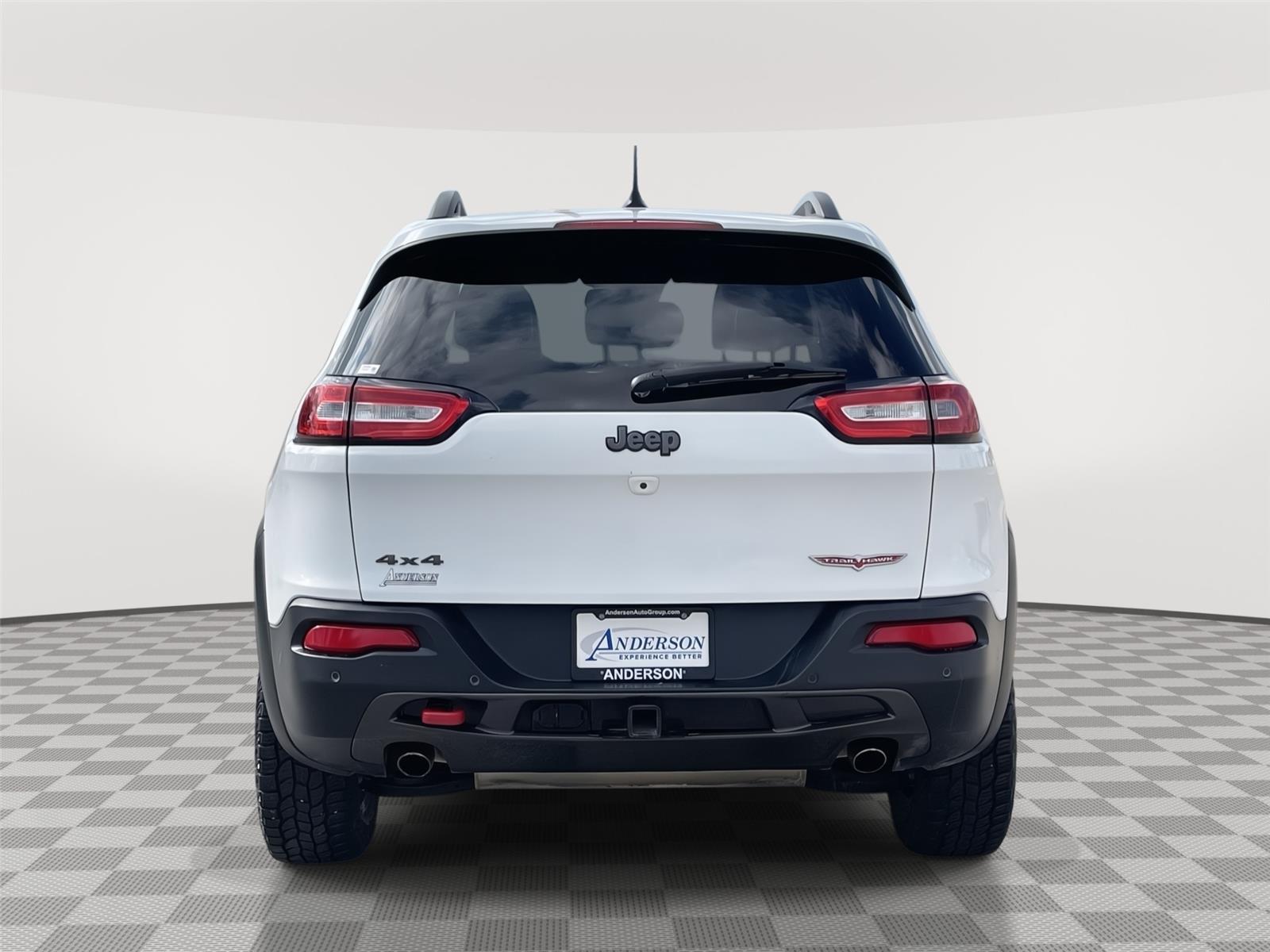 Used 2015 Jeep Cherokee for sale in Lincoln NE