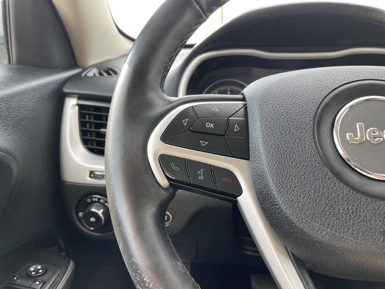 Used 2015 Jeep Cherokee for sale in Lincoln NE