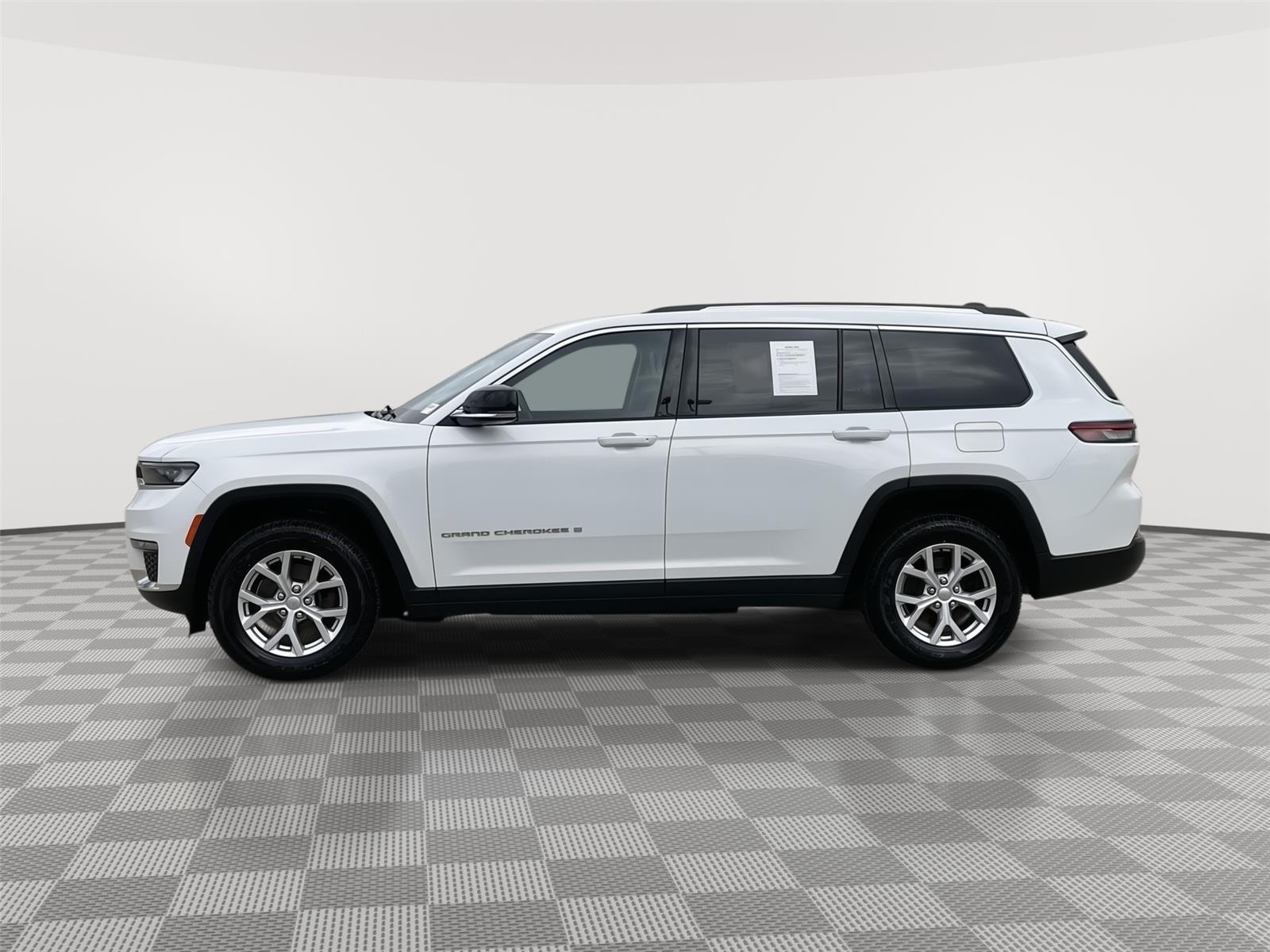 Used 2021 Jeep Grand Cherokee L for sale in Lincoln NE