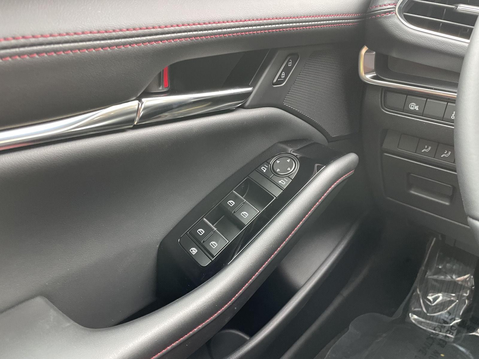 New 2026 Mazda Mazda3 Hatchback for sale in Lincoln NE