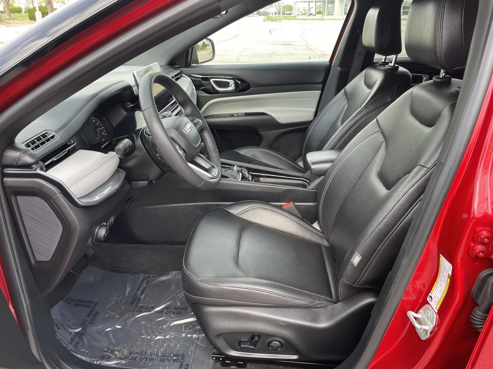 Used 2025 Jeep Compass for sale in Lincoln NE