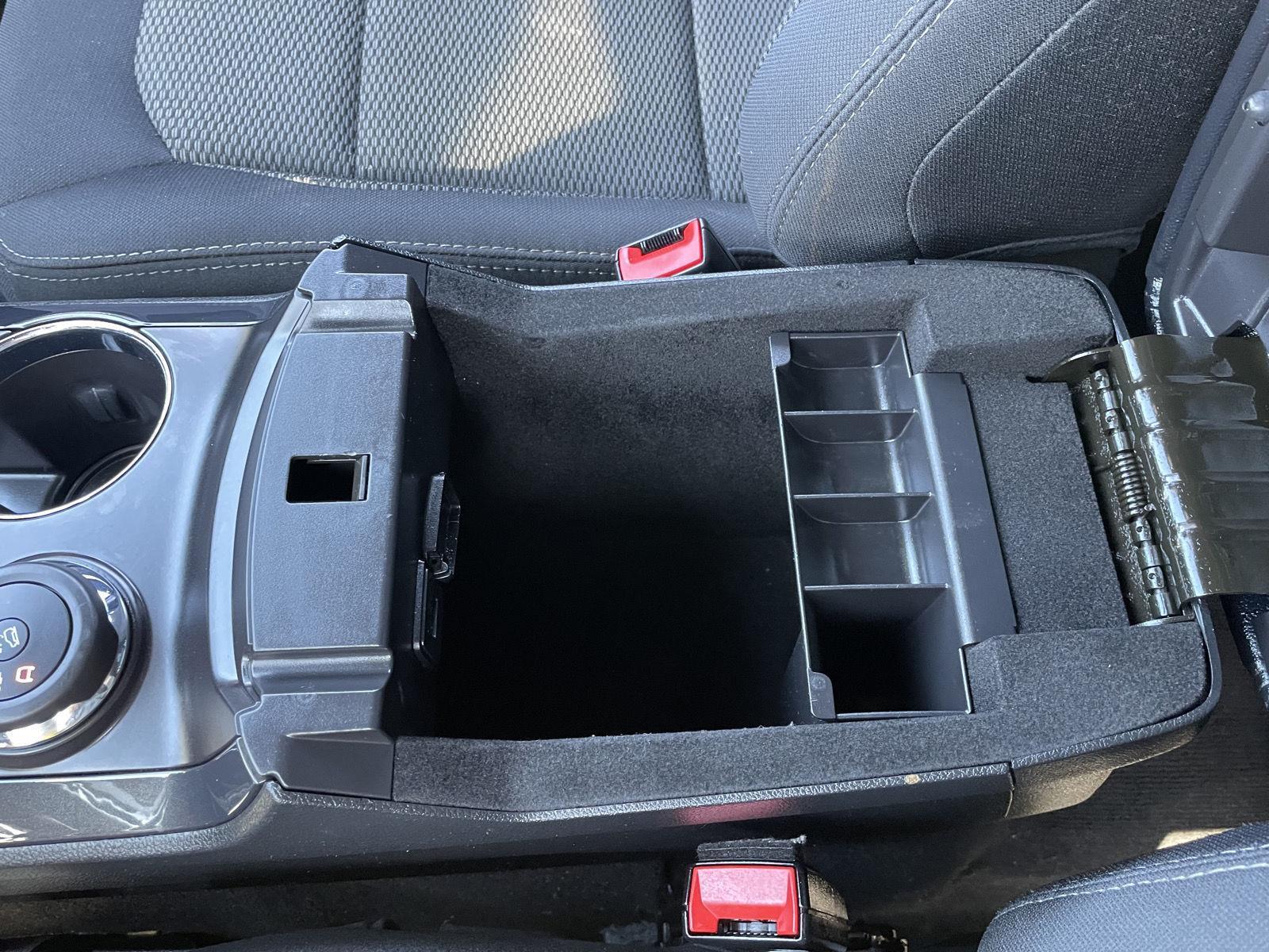 Pre-Owned 2017 Ford Explorer for sale in Lincoln NE