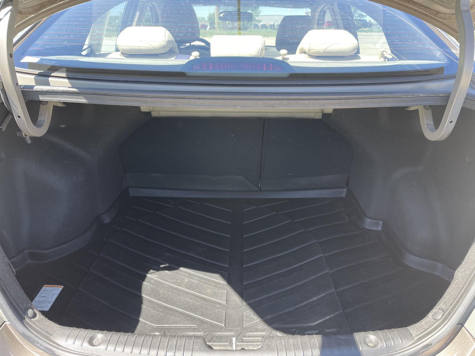 Used 2012 Hyundai Accent for sale in Lincoln NE