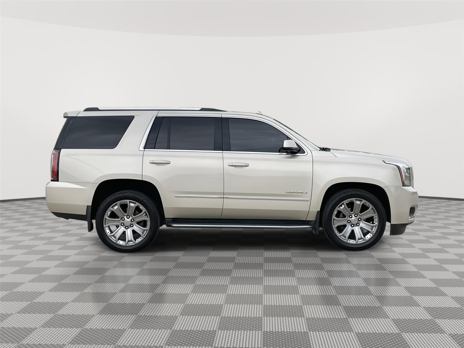 Used 2015 GMC Yukon for sale in Lincoln NE