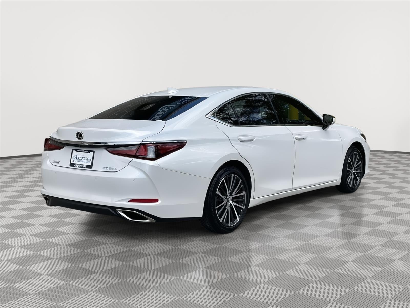 Used 2023 Lexus ES for sale in Lincoln NE