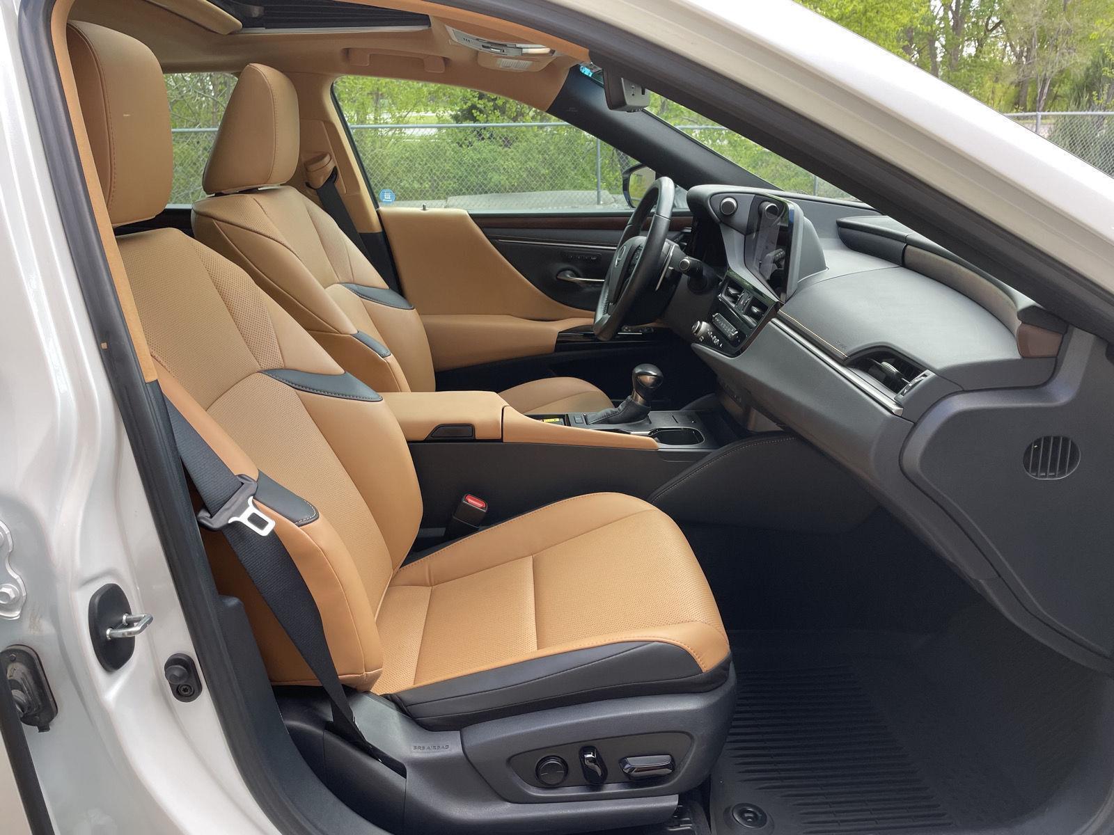Used 2023 Lexus ES for sale in Lincoln NE