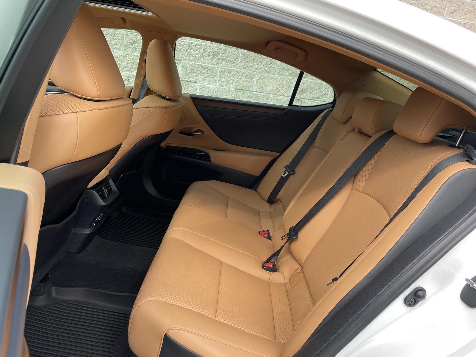 Used 2023 Lexus ES for sale in Lincoln NE