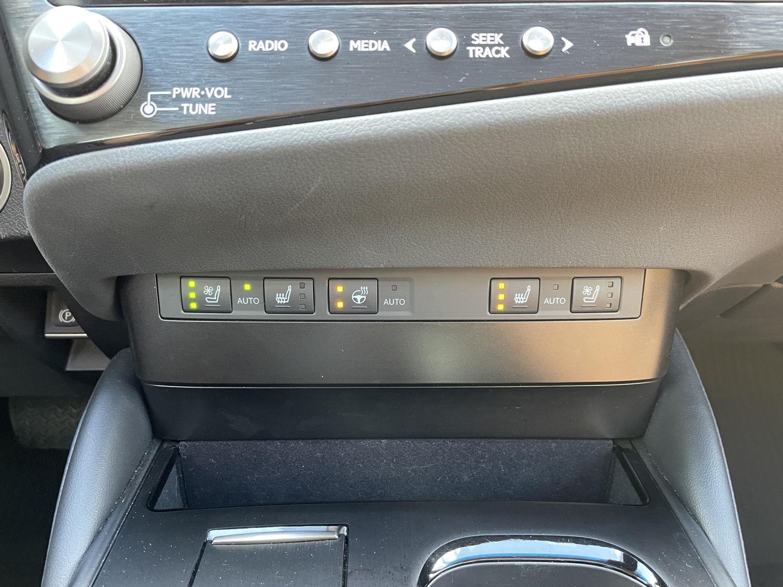 Used 2023 Lexus ES for sale in Lincoln NE