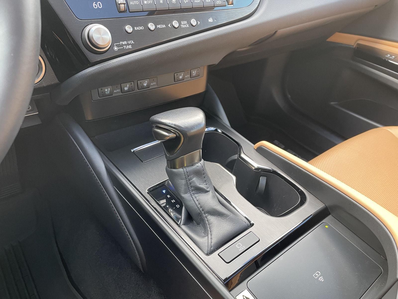 Used 2023 Lexus ES for sale in Lincoln NE