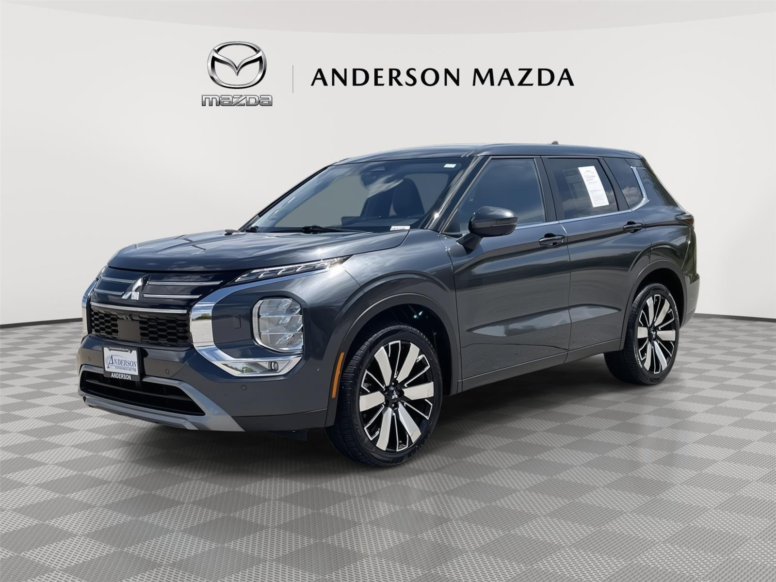 Used 2025 Mitsubishi Outlander for sale in Lincoln NE