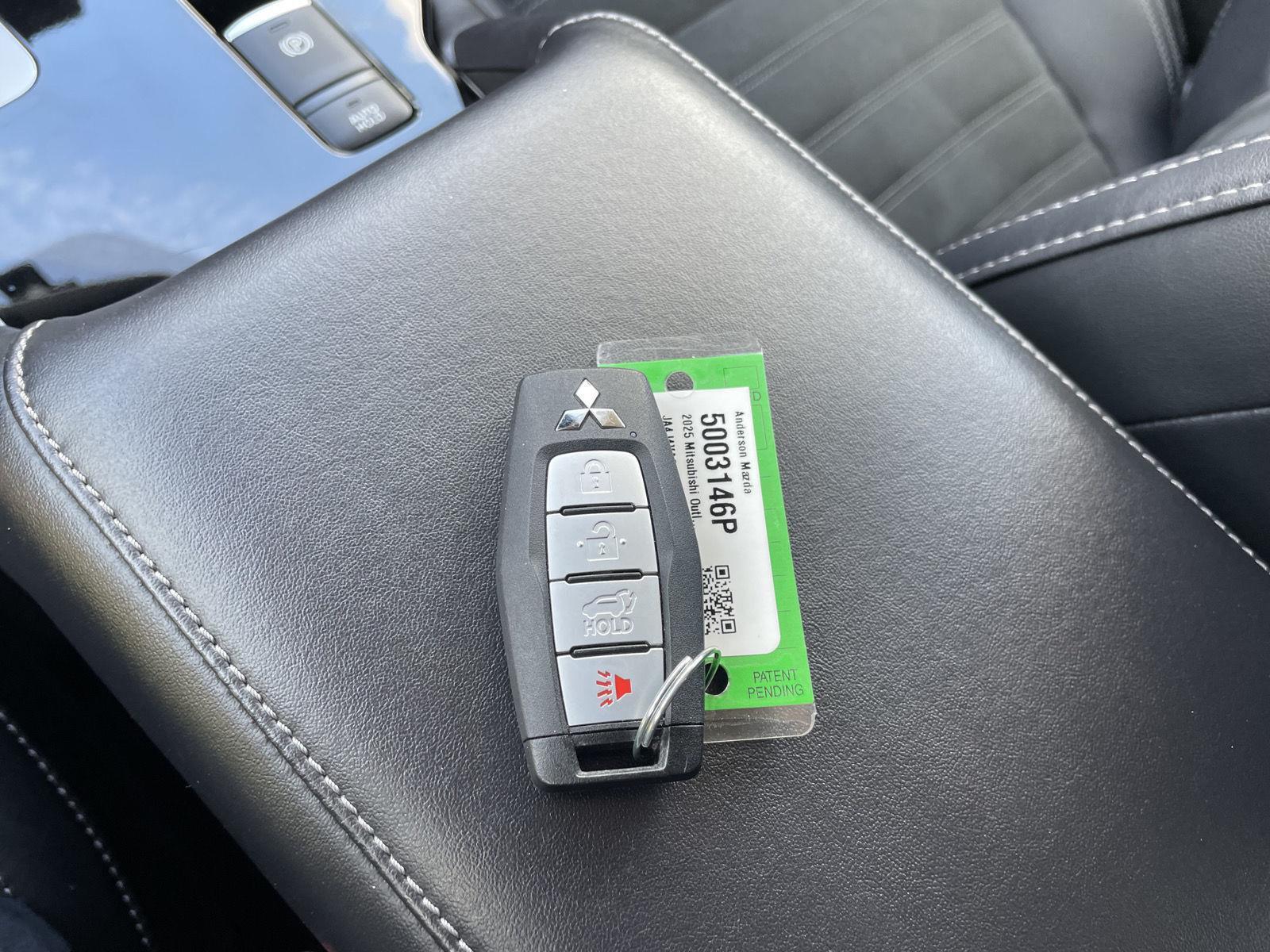 Used 2025 Mitsubishi Outlander for sale in Lincoln NE