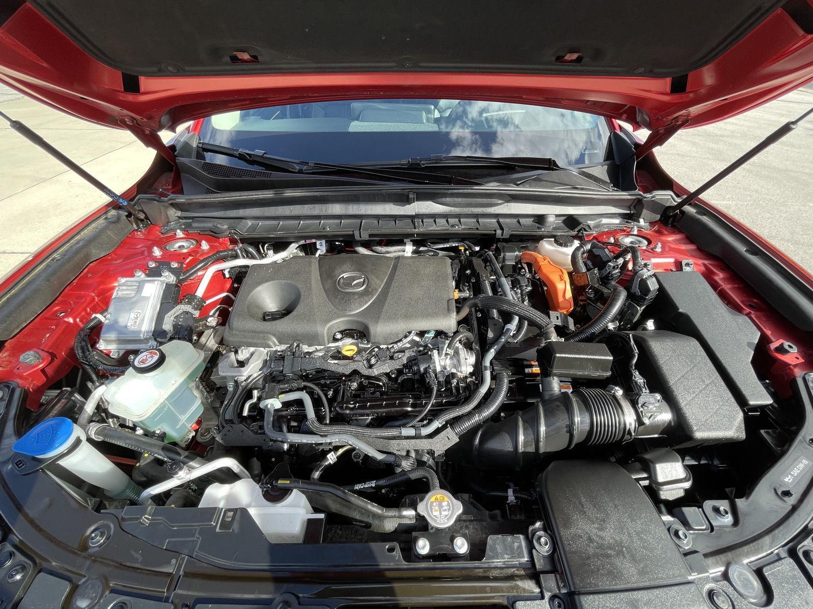 Used 2025 Mazda CX-50 Hybrid for sale in Lincoln NE