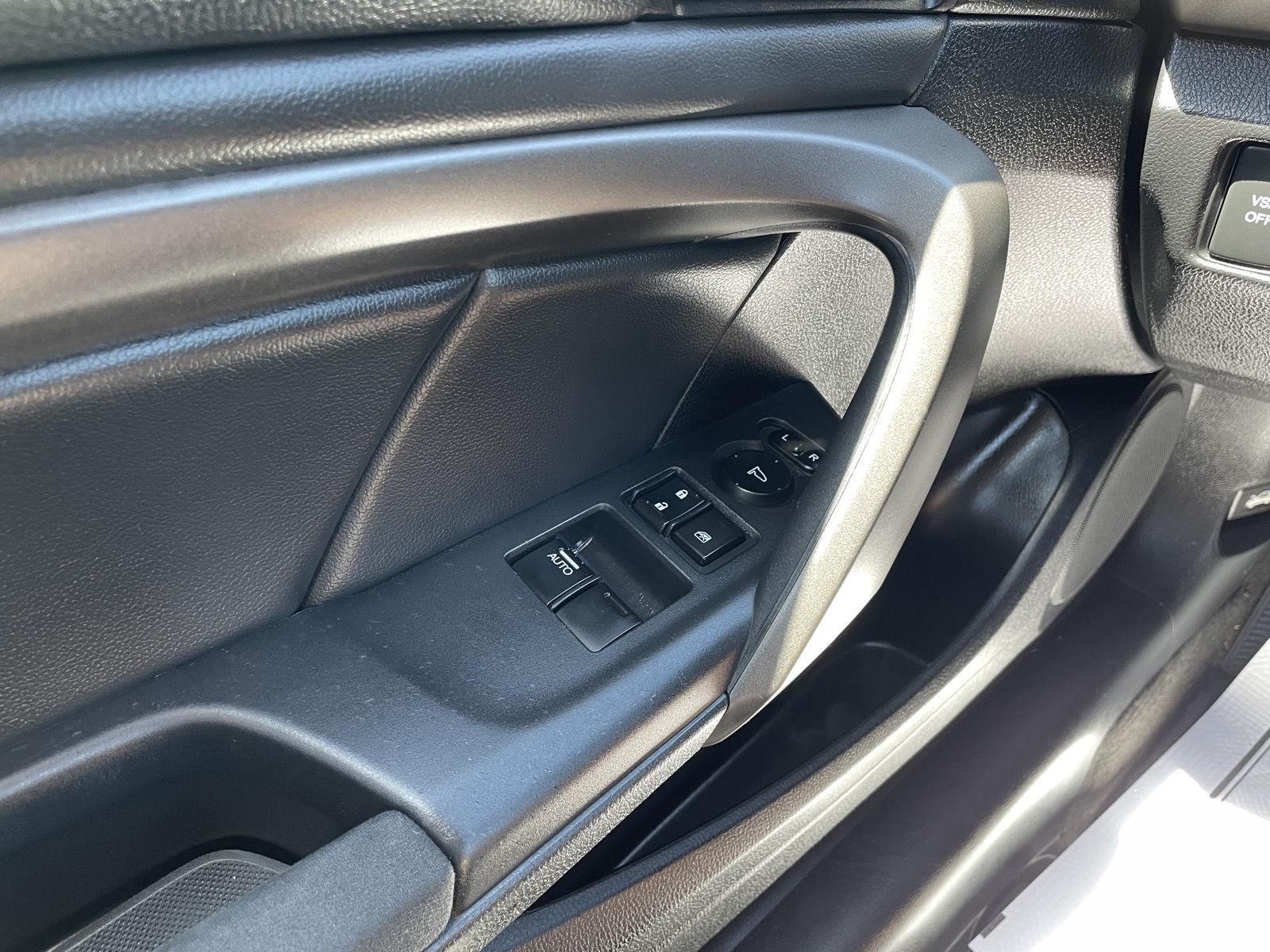 Used 2010 Honda Accord Cpe for sale in Lincoln NE