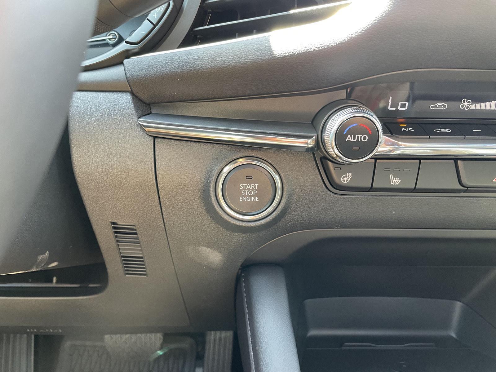 New 2026 Mazda Mazda3 Hatchback for sale in Lincoln NE