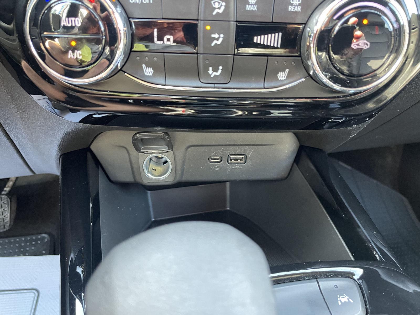 Used 2024 Chevrolet Trax for sale in Lincoln NE