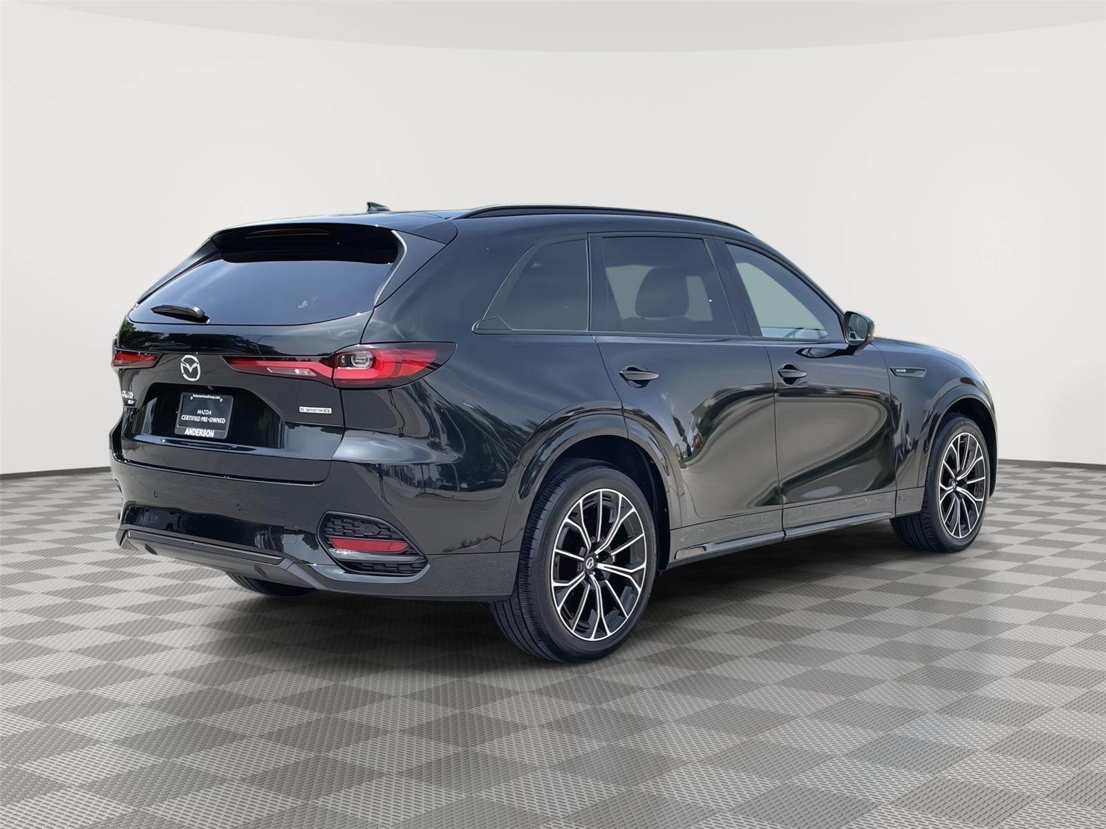 Vehicle photo 7