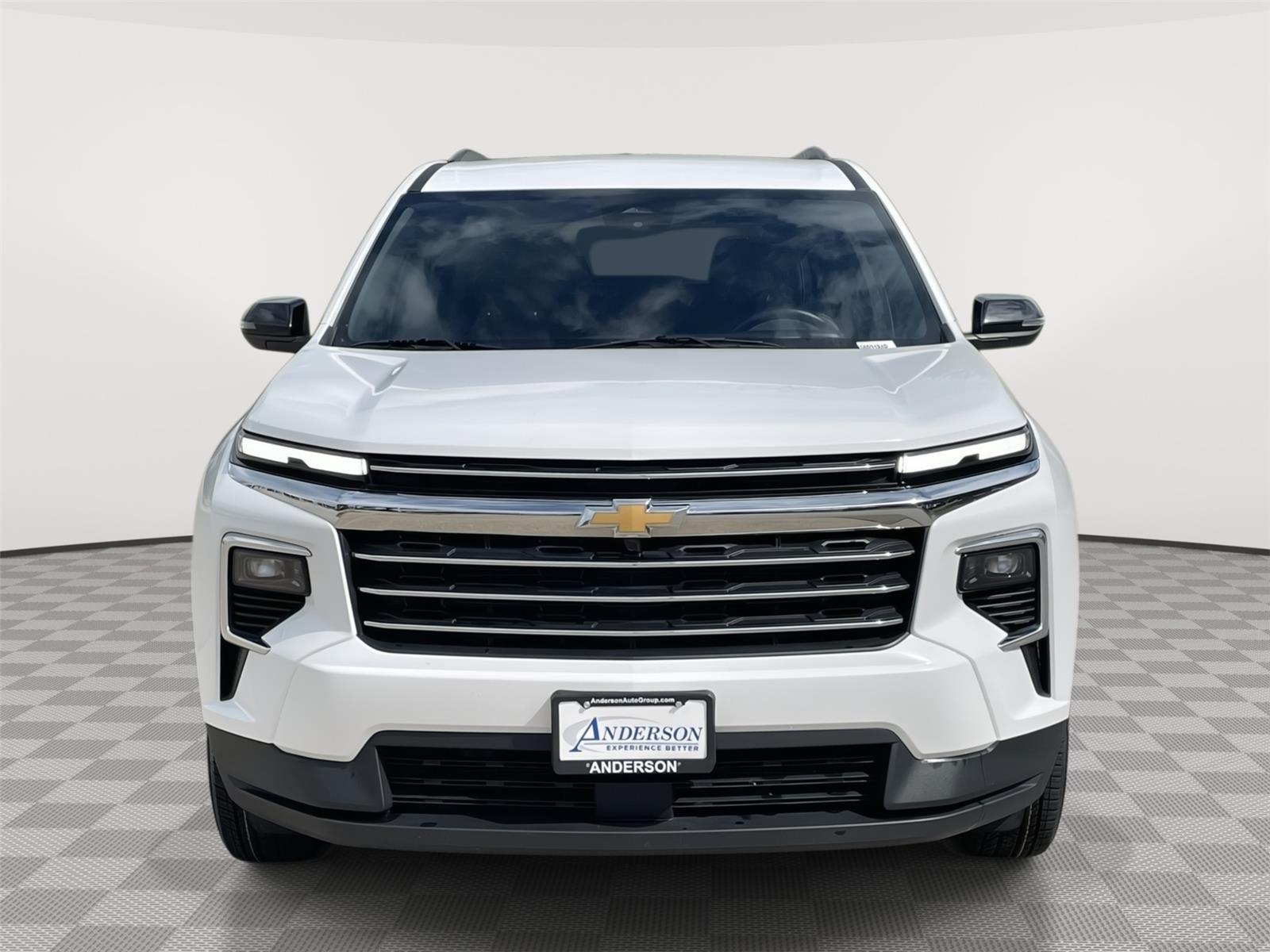 Vehicle photo 4