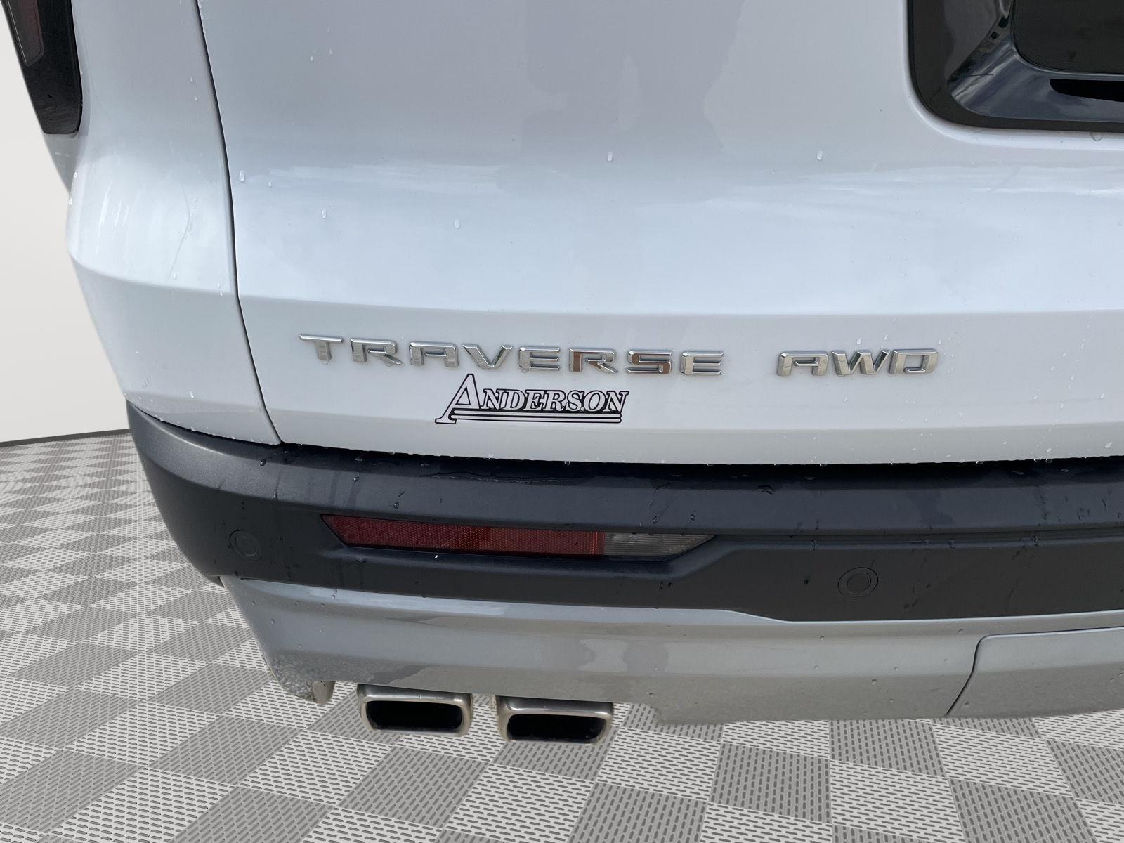Vehicle photo 36