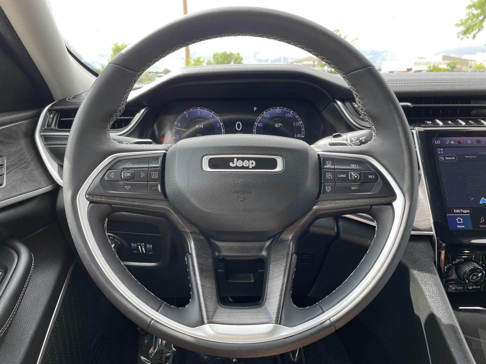 Pre-Owned 2023 Jeep Grand Cherokee for sale in Lincoln NE