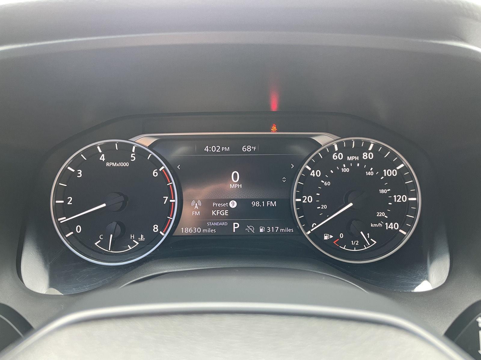 Vehicle photo 15