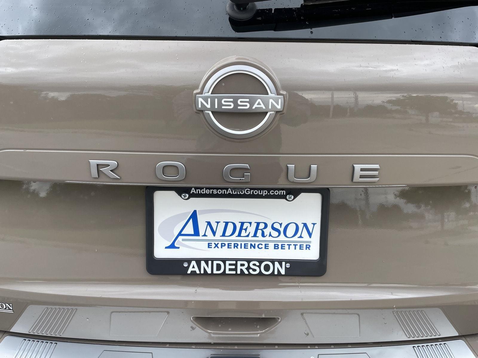 Vehicle photo 37