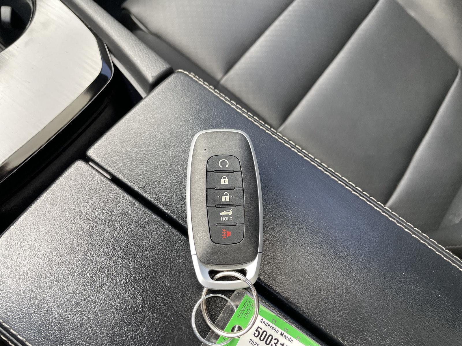 Vehicle photo 39